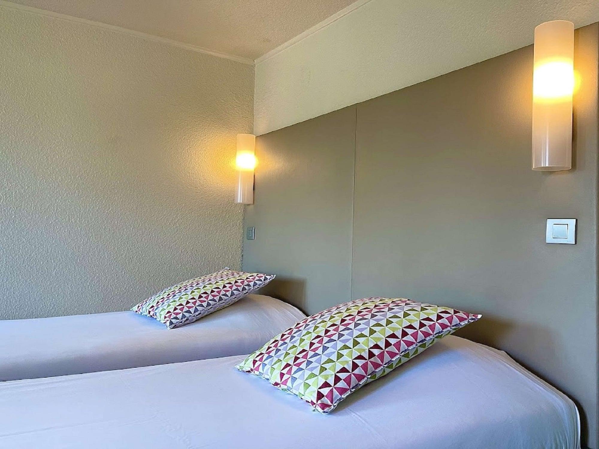 ก็องปานีล อาร์รา แซ็ง นิโกลา Hotel Saint-Nicolas  ภายนอก รูปภาพ