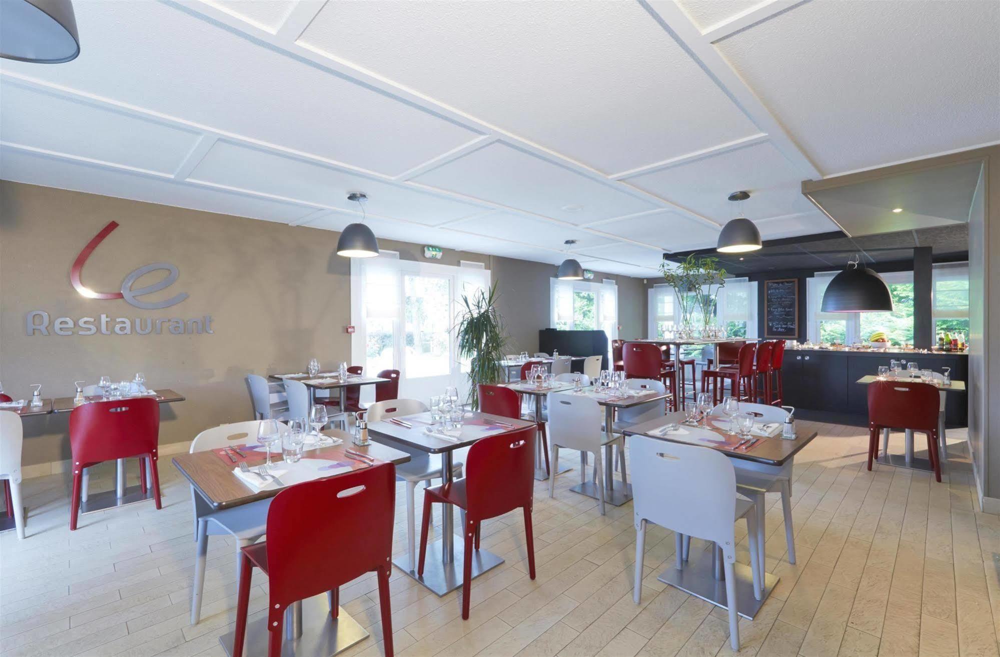 ก็องปานีล อาร์รา แซ็ง นิโกลา Hotel Saint-Nicolas  ภายนอก รูปภาพ