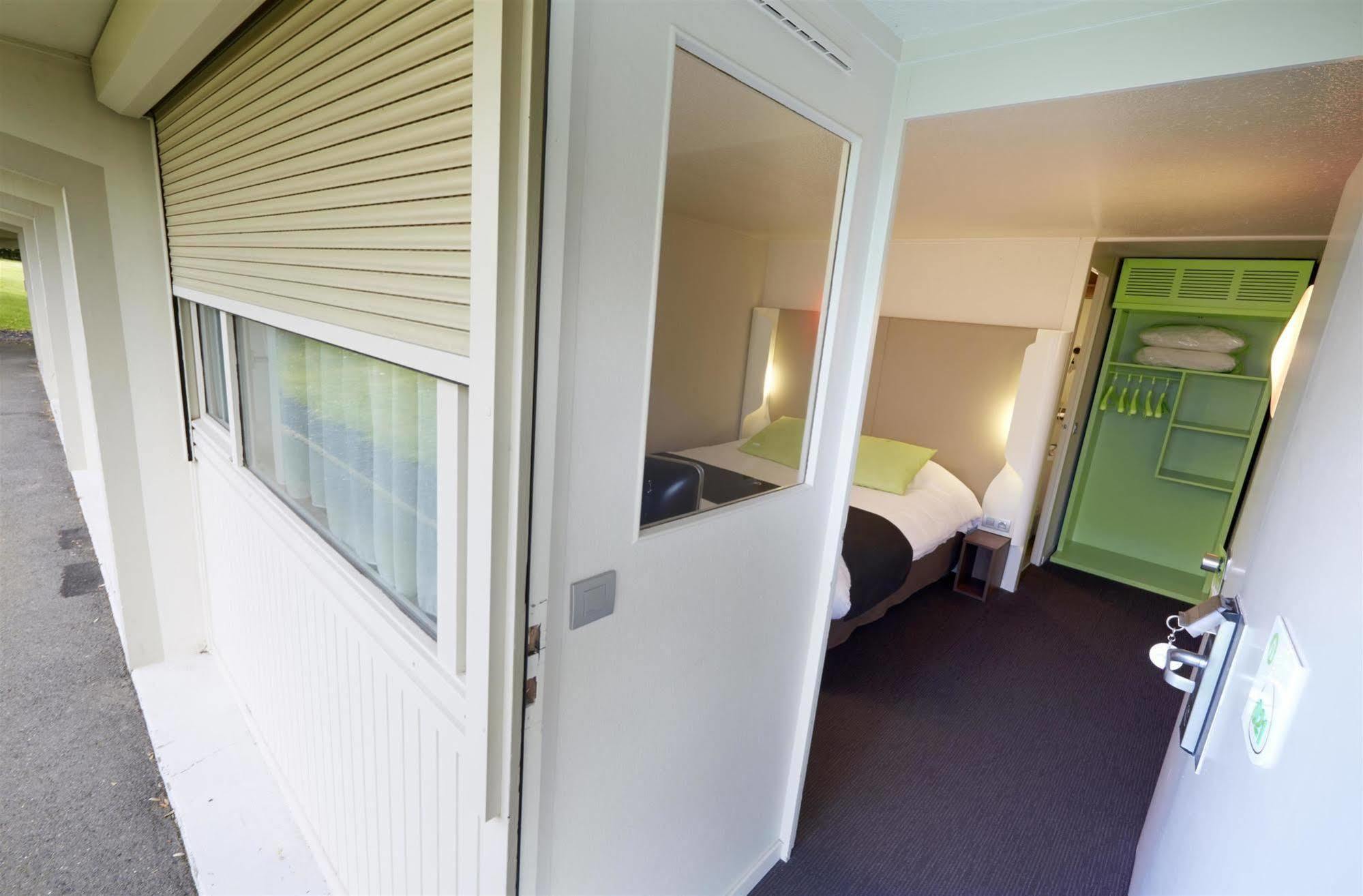 ก็องปานีล อาร์รา แซ็ง นิโกลา Hotel Saint-Nicolas  ภายนอก รูปภาพ